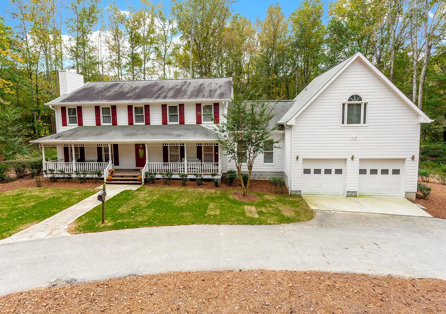 5 bed, 3.5 bath, 3400 sqft, $6,500 — Photo 1