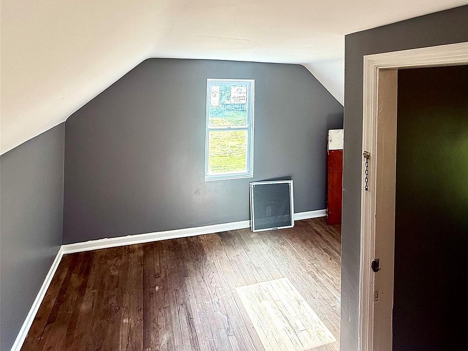 5388 Davison Rd, photo 8
