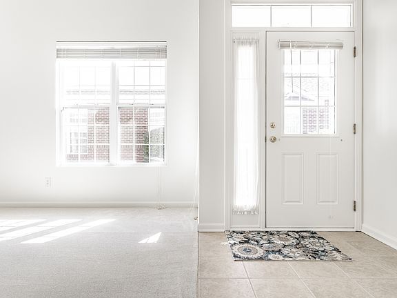 5th image of 4012 Eldor Flower Dr