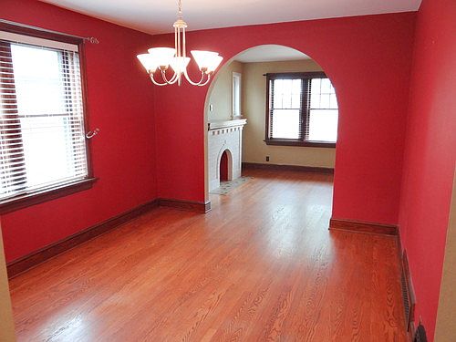 3rd image of 6210 Oleatha Ave