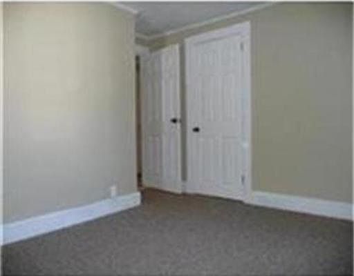 2nd image of 39 Allen St #2