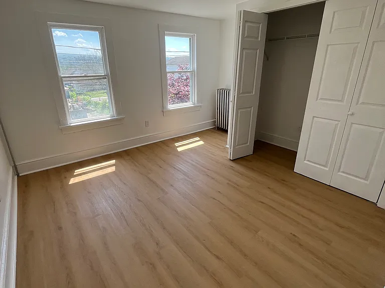 1427-1429 N Main Ave #1427 — Photo 6