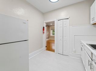 3020 N Calvert St #3, Baltimore, MD 21218