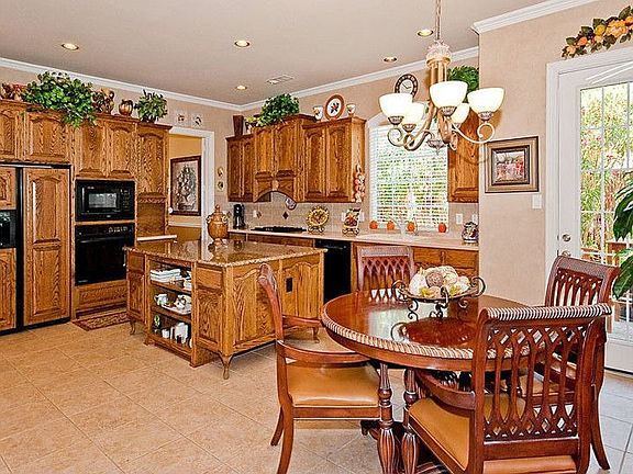 5th image of 4308 Williamson Ln