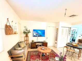 1627 NW 18th St APT 401, Miami, FL 33125