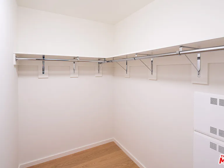 889 Francisco St #3002 — Photo 4