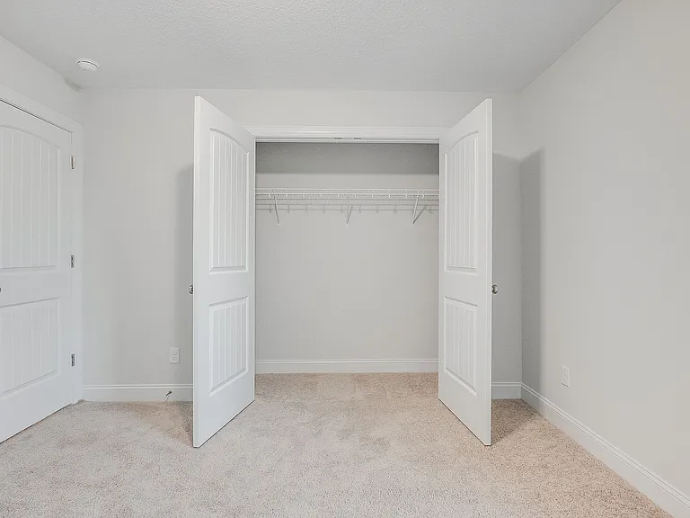 917 Uplands Ln — Photo 29