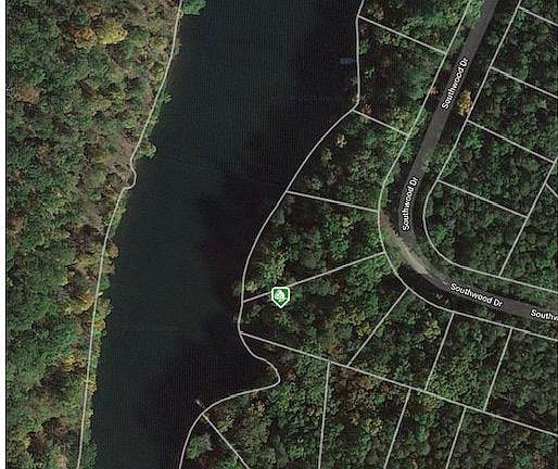 2nd image of Southwood Dr