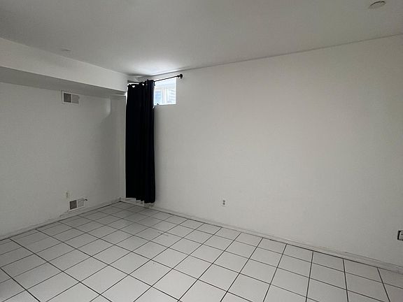 3rd image of 6 Montgomery Ave #1A