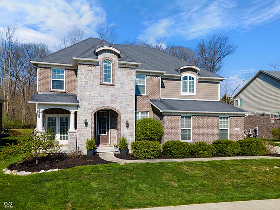 3rd image of 2798 W High Grove Cir