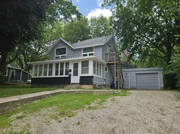 510 Lake St, Spirit Lake, IA 51360