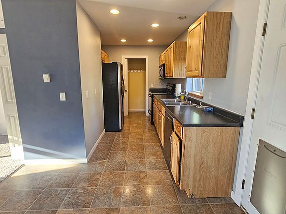 5th image of 12835 Cedar Ave NW