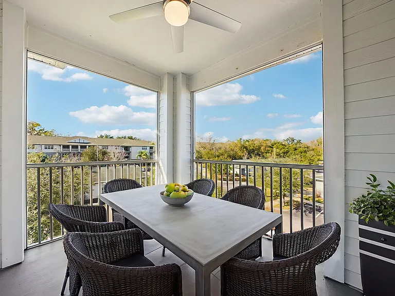 THE PARQ AT CROSS CREEK — Photo 34