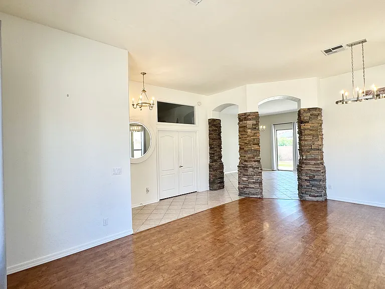 20906 N 56th Dr — Photo 18