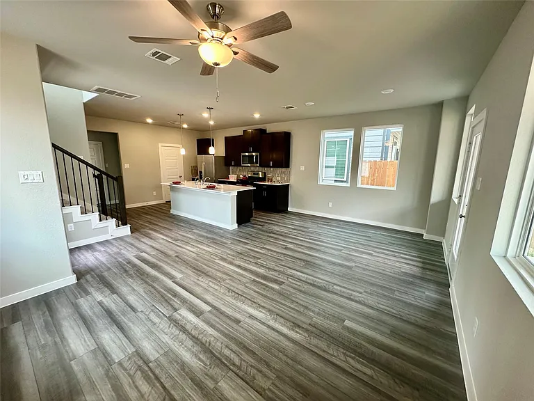 3121 Moontide Ln — Photo 7