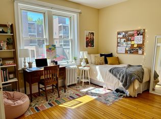 74 Egmont St APT 2, Brookline, MA 02446