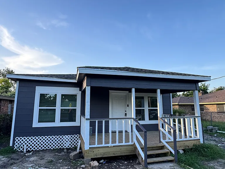 878 Granville Dr — Photo 19