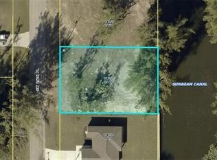 951 SW 15th Pl, Cape Coral, FL 33991
