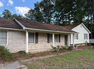 1204 Patrick Dr, Fayetteville, NC 28314
