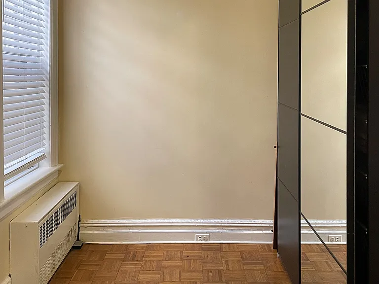 45-11 Newtown Rd #2 — Photo 16