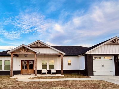 2706 Town Drive, Mountain Grove, MO, 65711