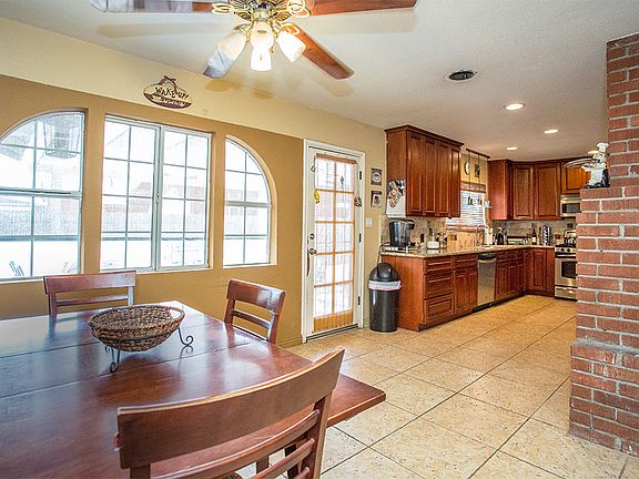 5th image of 1009 Casa Vista Dr