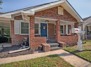 222 Columbus Ave, Suffolk, VA 23434