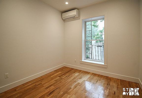 4th image of 1793 Bedford Ave #1LR