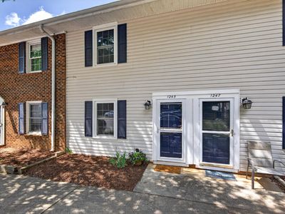 1245 Donaldson Ct, Cary, NC, 27511