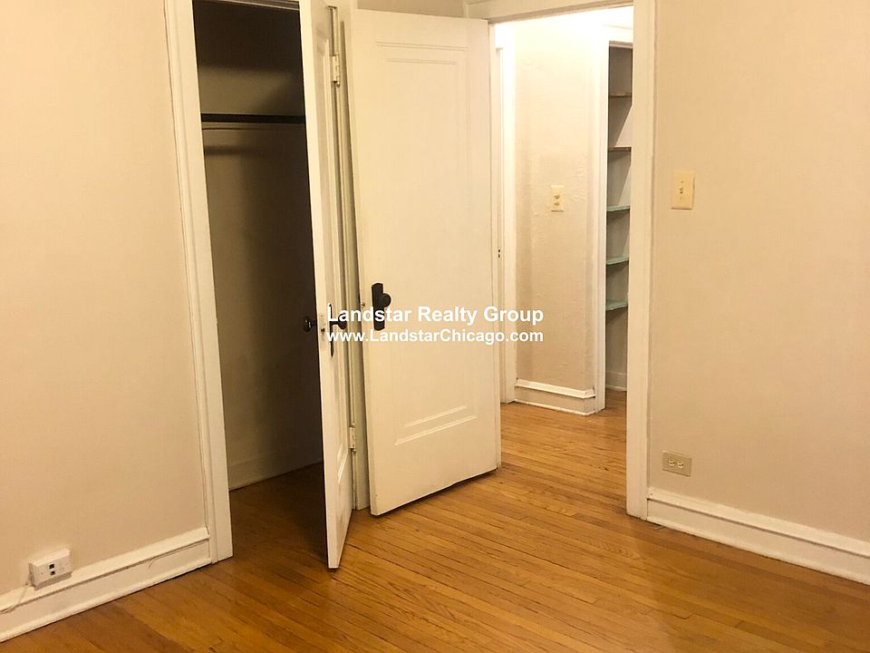 1st image of 2819 W Berteau Ave #2