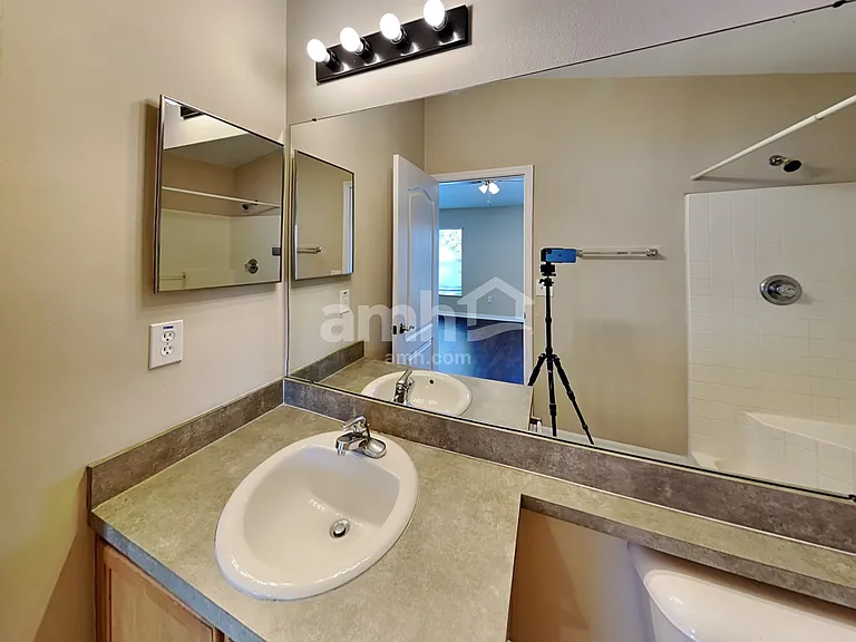 10047 Perthshire Cir — Photo 11