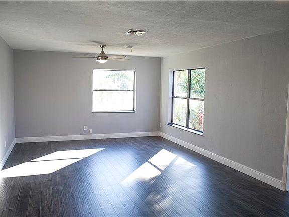 5th image of 7121 Pomelo Dr