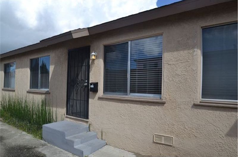 1st image of 1417 W 227th St