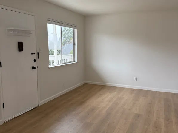 681 1st St W APT 6, Sonoma, CA 95476