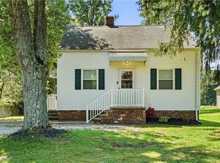 26571 Sprague Rd, Columbia Station, OH 44028