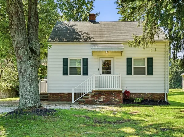 26571 Sprague Rd, Columbia Station, OH 44028