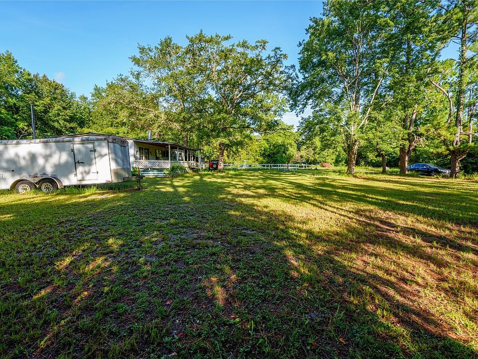 2nd image of 4700 Iris Ruth Ln