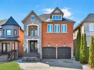 33 Ravel Dr, Vaughan, ON