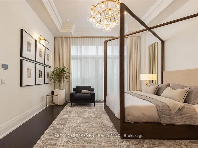 300 Randall St #Penthouse 1 — Photo 27