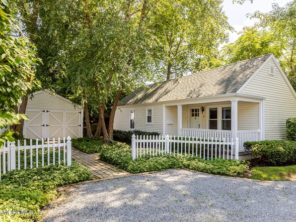 2 Parmly St Unit B, Rumson, NJ 07760