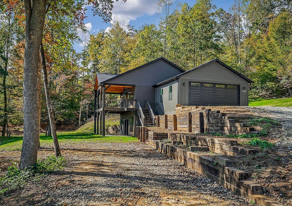 40th image of this home