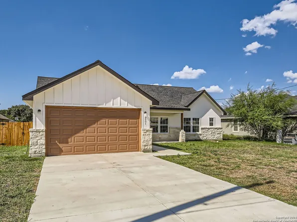 8501 UTOPIA BLVD, Selma, TX 78154