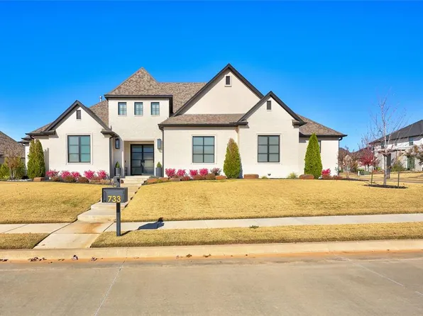 733 Turnberry Ln, Edmond, OK 73025