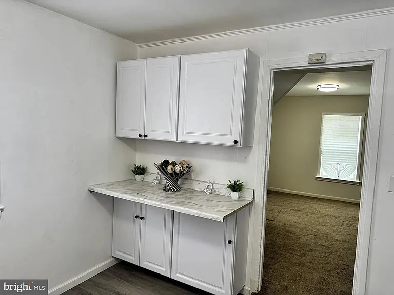 7267 Benedict Ave — Photo 5