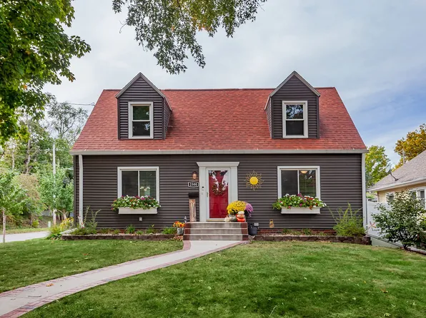 2500 38th St, Des Moines, IA 50310