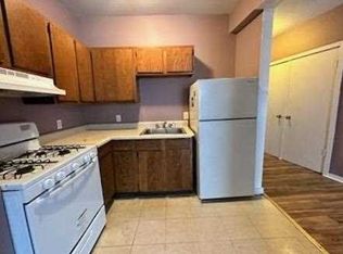 460 Main St APT 4, Poughkeepsie, NY 12601