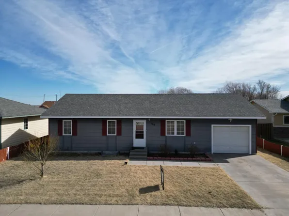 104 Sydnee Ln, Holcomb, KS 67851