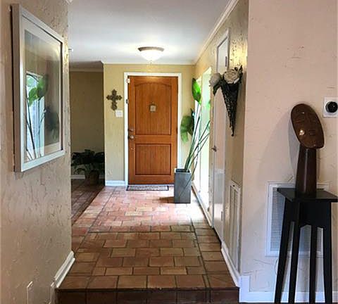 4th image of 3915 Pecan Valley Dr