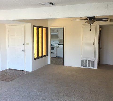 5th image of 6864 Hyde Park Dr Unit E