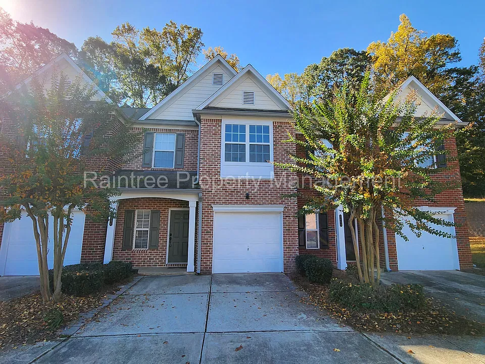 3854 Pleasant Oaks Dr